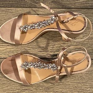 Women’s Badgley Mischka Heels.